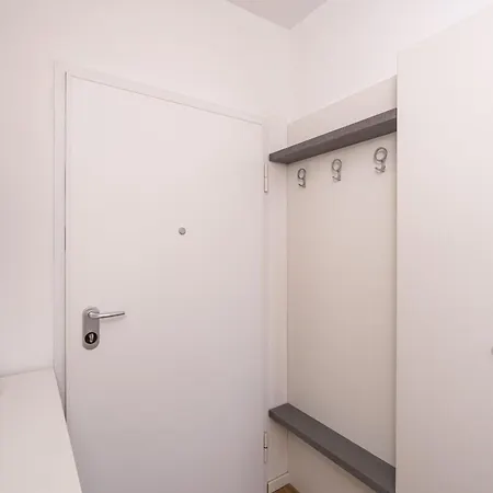 Ana N * دوبروفينك